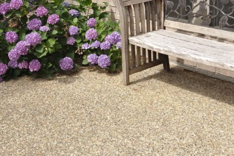 <strong>Resin Bound Driveways</strong><br>Pocklington