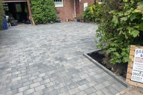 <strong>Block Paving</strong><br>York